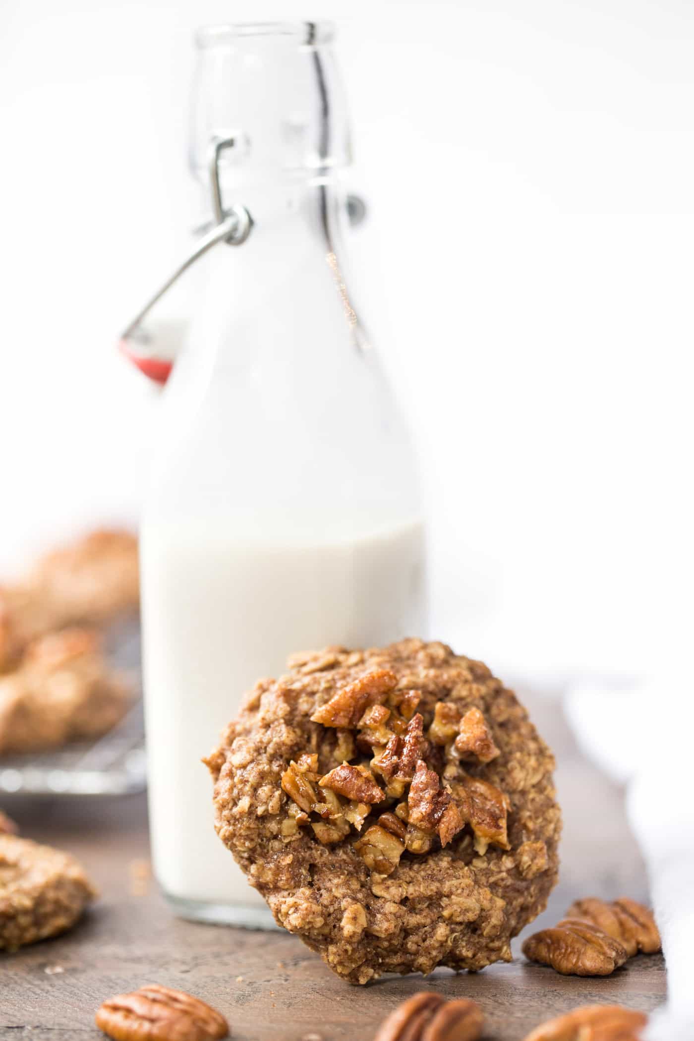 Pecan Pie Quinoa Breakfast Cookies -- made with only a few simple ingredients, healthy and taste like dessert!