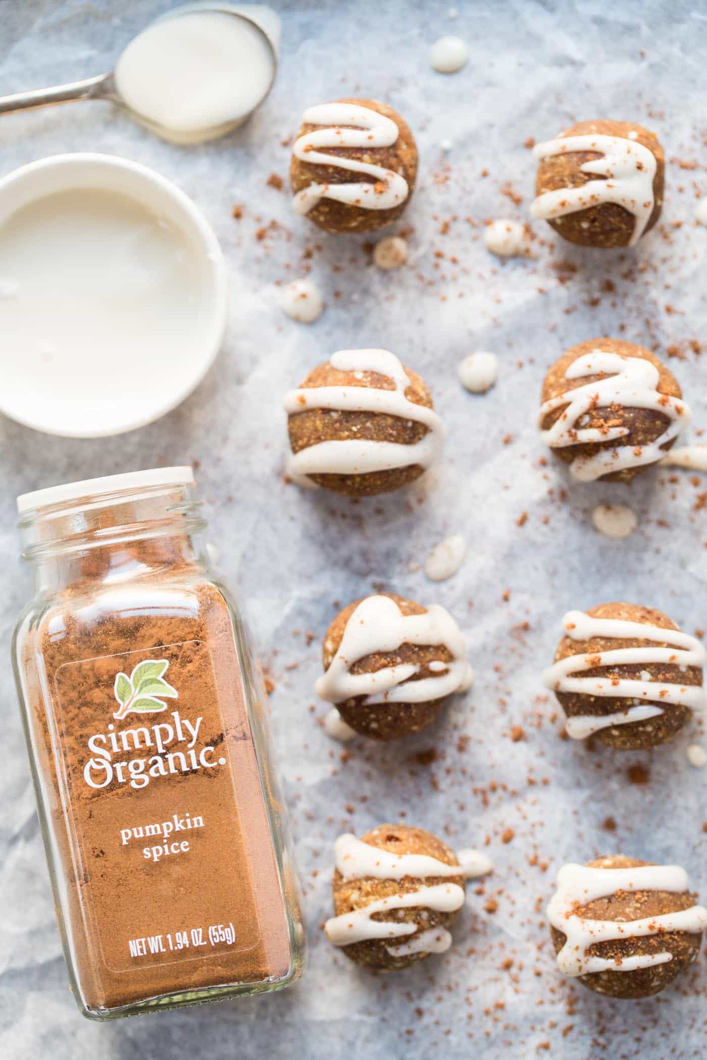 I'm obsessed with these NO BAKE pumpkin spice truffles -- love the clean ingredient list and that they're vegan too!