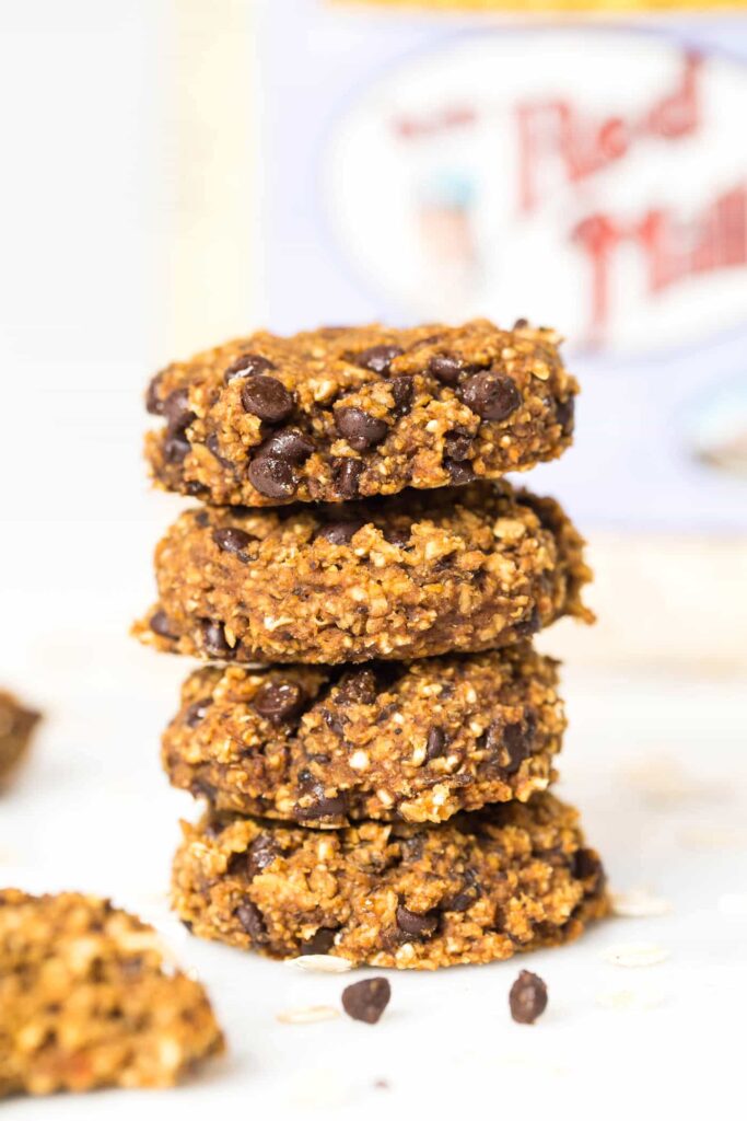 The BEST & HEALTHIEST Pumpkin Chocolate Chip Cookies ever. Made without any gluten, dairy, eggs, oil, butter OR refined sugar!