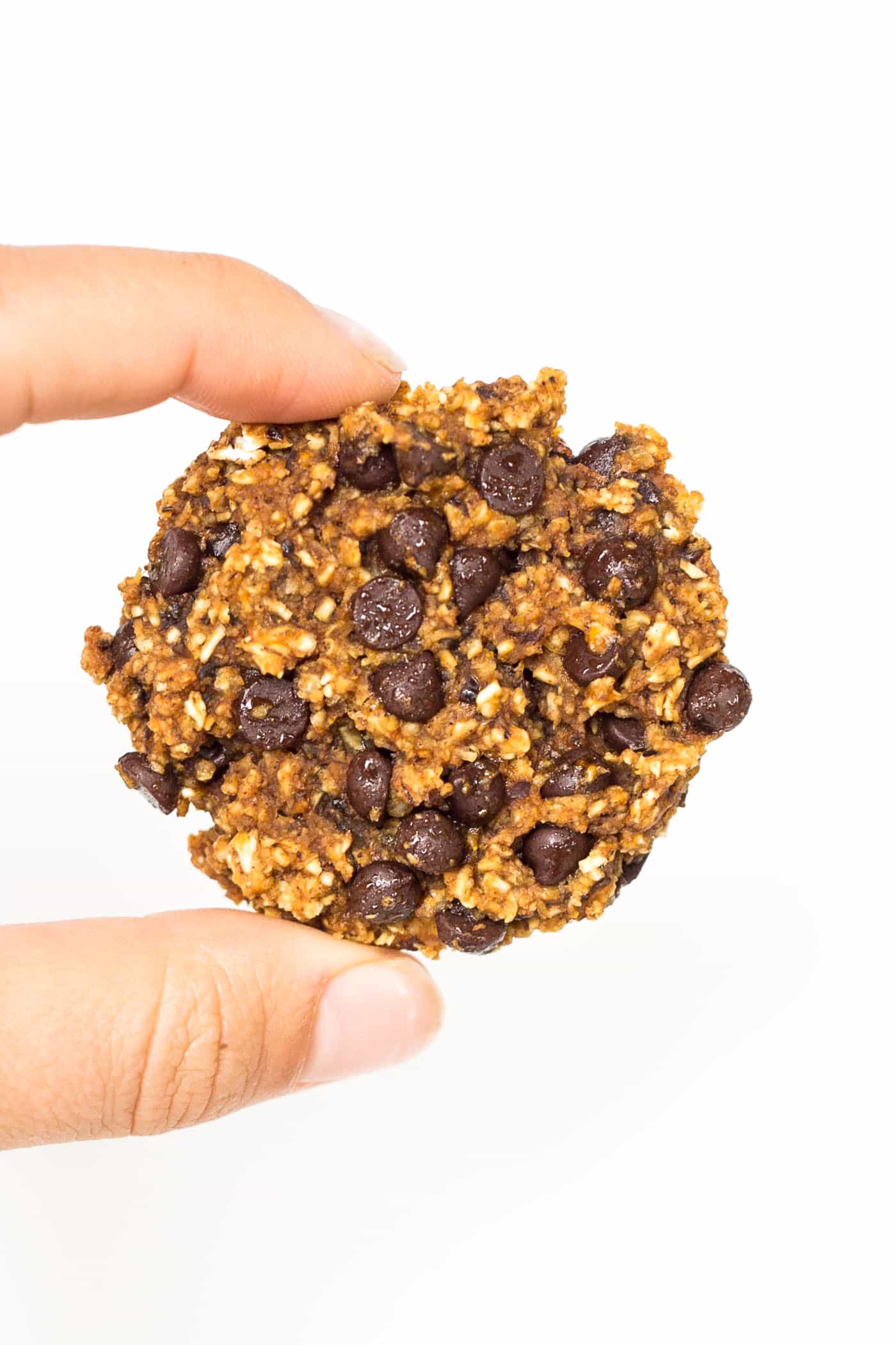 The BEST & HEALTHIEST Pumpkin Chocolate Chip Cookies ever. Made without any gluten, dairy, eggs, oil, butter OR refined sugar!