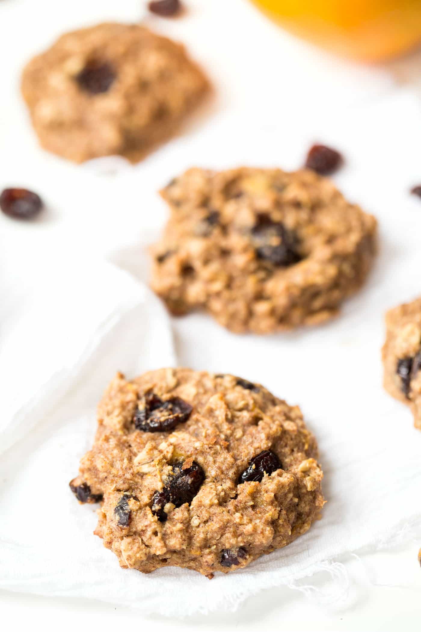 The BEST quinoa breakfast cookie flavor >> Cranberry Orange which is perfect for the holidays and will be sure to be a crowd pleaser!