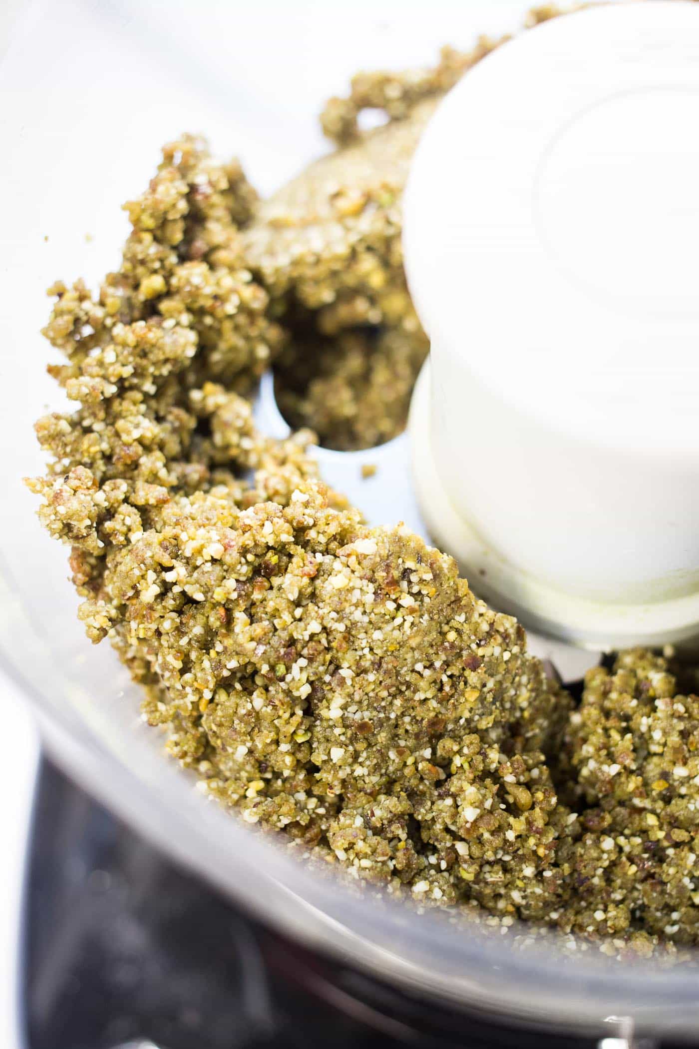 How to make the EASIEST matcha protein balls ever!