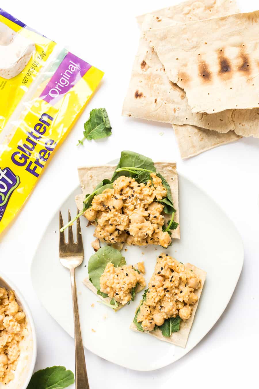 Smashed Buffalo Chickpea & Quinoa Flatbreads -- take just 10 minutes to make, are vegan and taste AMAZING!