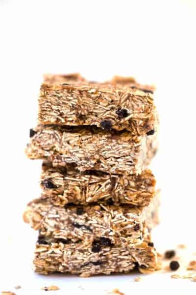 These NO BAKE Acai Granola Bars are a simple, DIY snack that is naturally sweet, vegan and SUPER healthy!