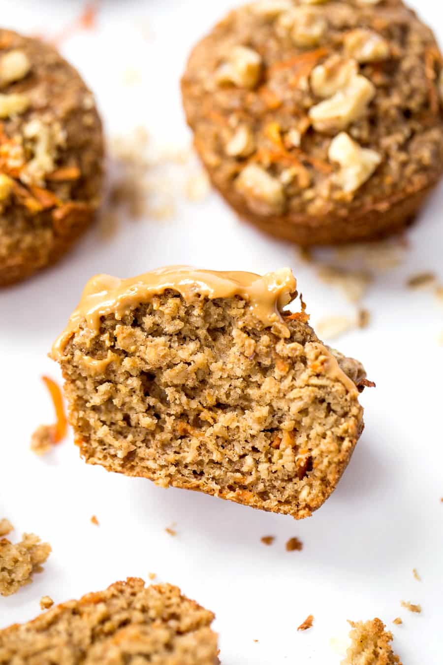 BLENDER CARROT CAKE MUFFINS -- made without any oil, gluten, dairy or refined sugar!