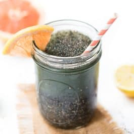 DETOX CHIA FRESCA -- with grapefruit, lemon and spirulina to help flush toxins and hydrate your system!
