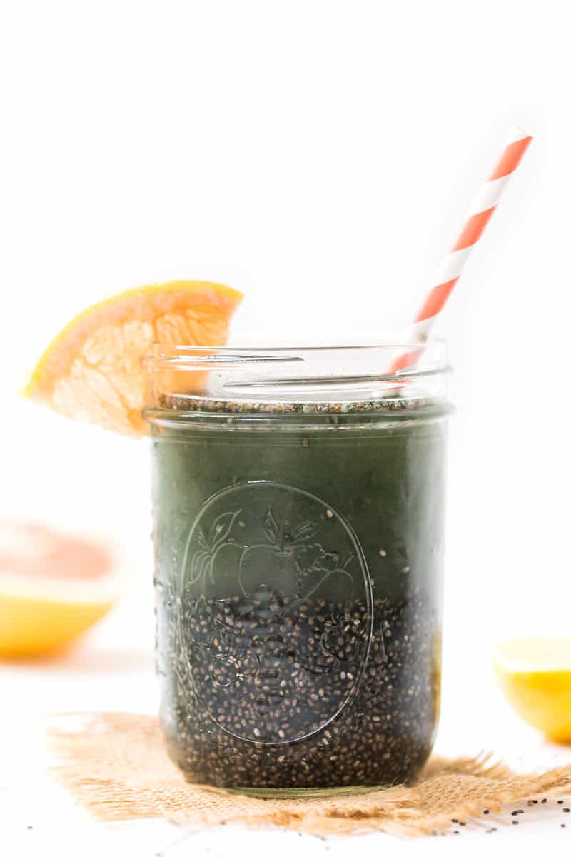 DETOX CHIA FRESCA -- with grapefruit, lemon and spirulina to help flush toxins and hydrate your system! 