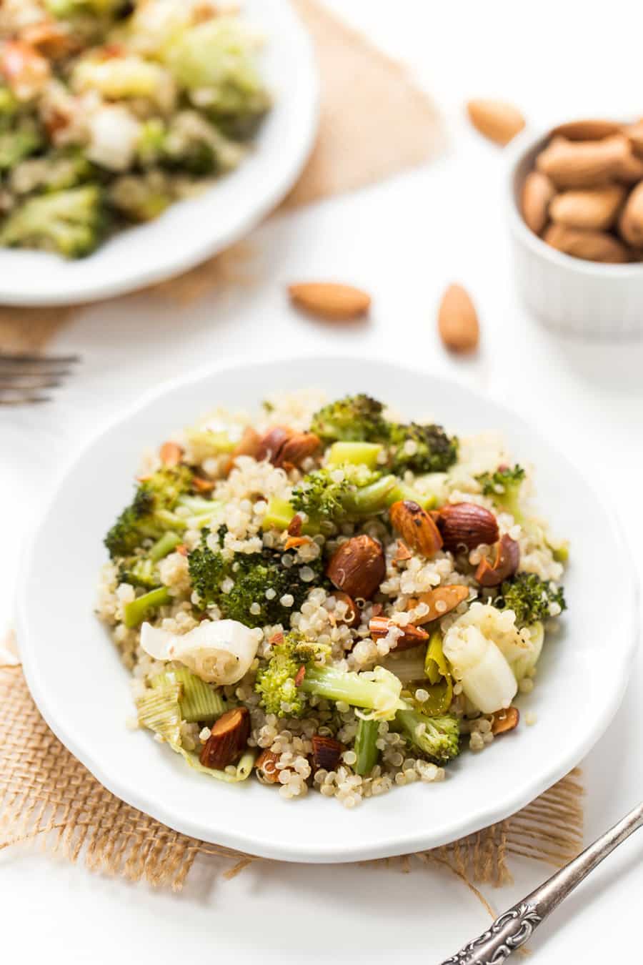 This Roasted Leek & Broccoli Quinoa Salad is the perfect summertime side dish! Grab what you need at the farmer's market and bring it to your next outdoor BBQ!