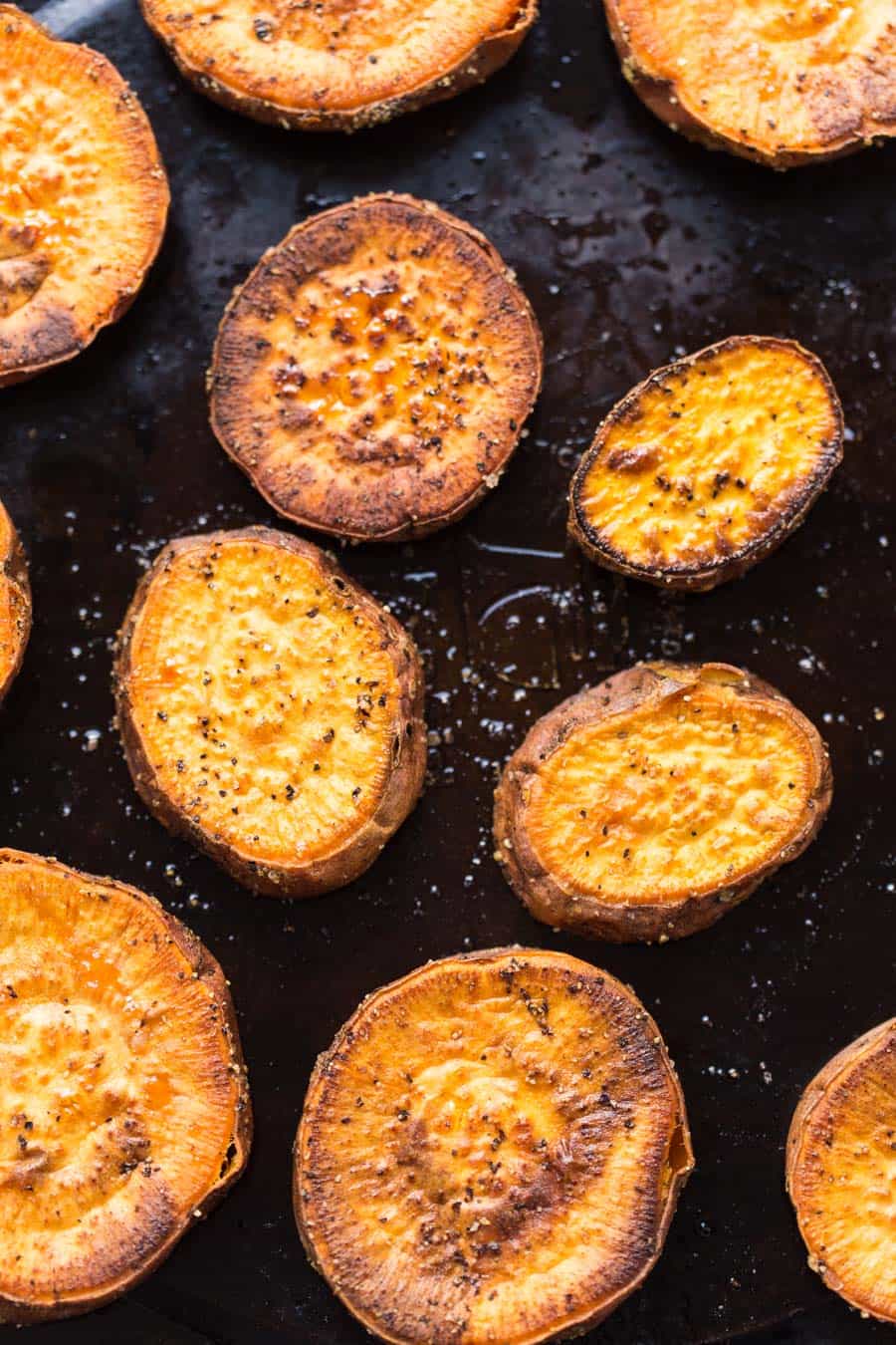 How to make SWEET POTATO PIZZA bites with just a few simple ingredients!