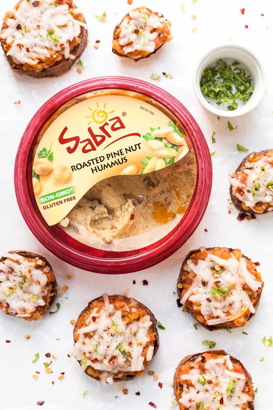 The HEALTHIEST twist on pizza ever! These SWEET POTATO PIZZA BITES are perfectly roasted, then topped with a lentil bolognese for a little perfect appetizer!