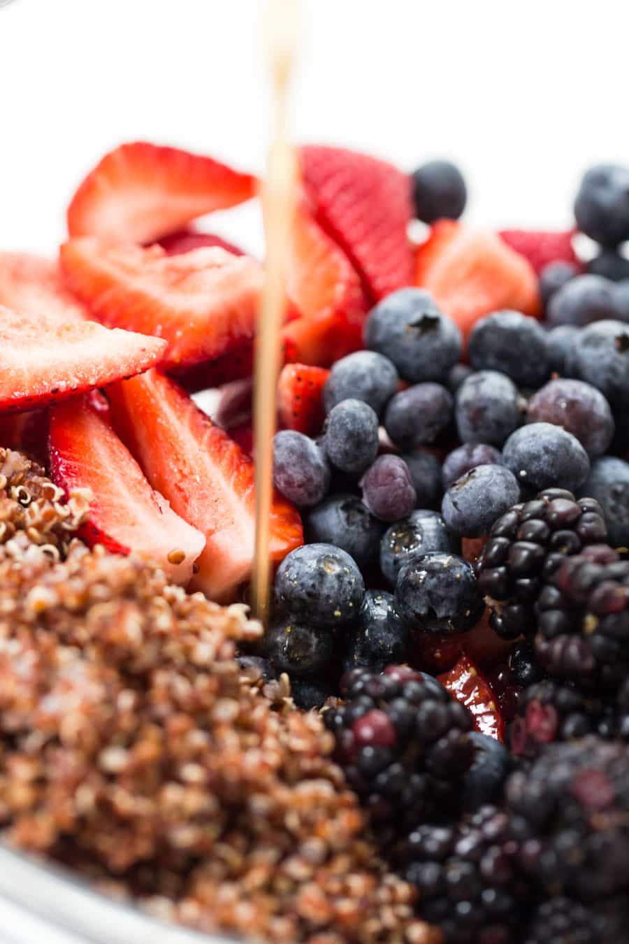 How to make the most DELICIOUS Triple Berry quinoa Salad with a maple-lime dressing!