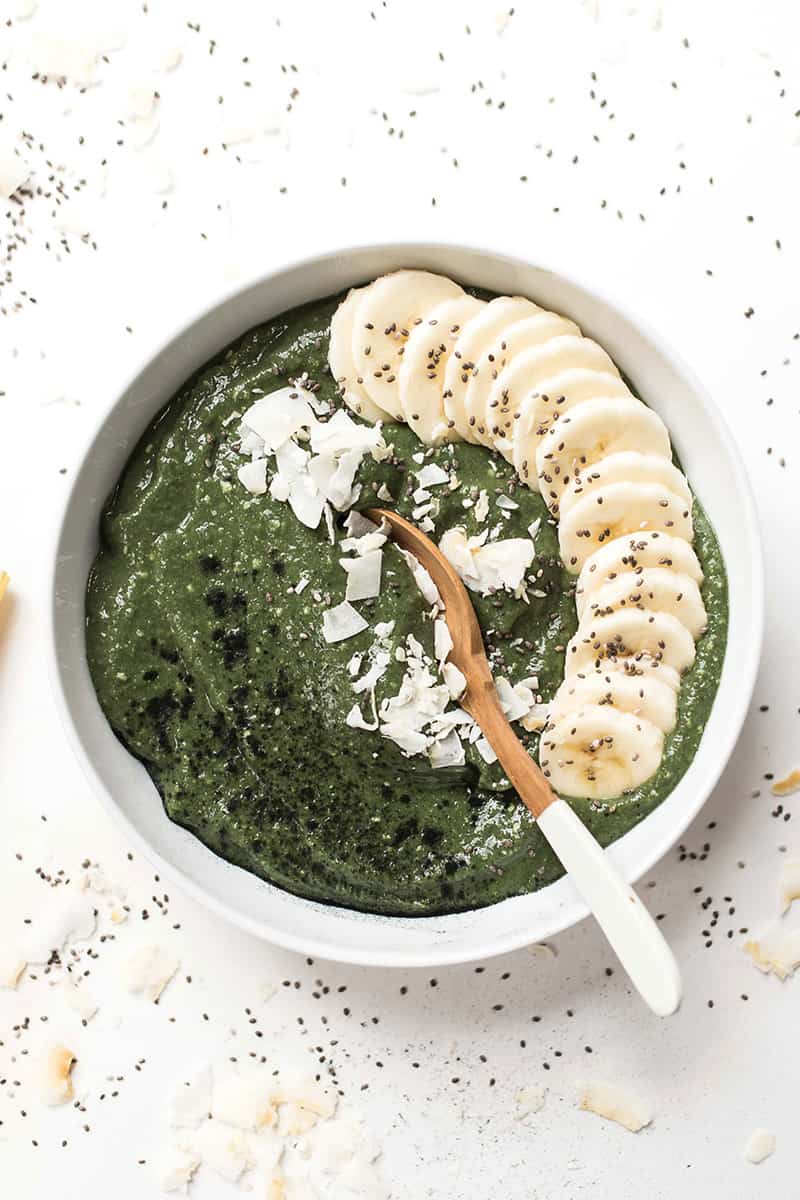 Spirulina Green Smoothie Bowl