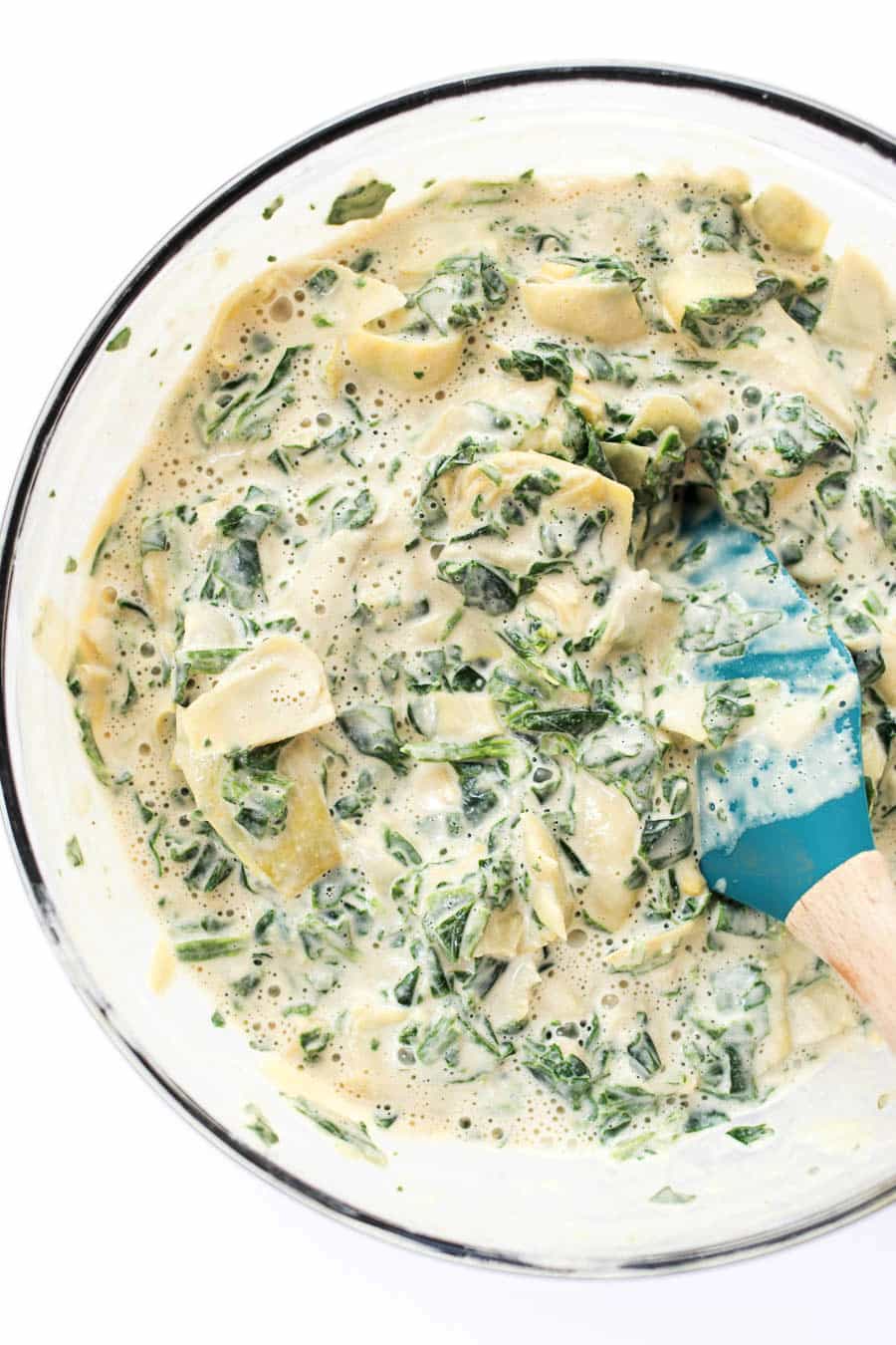 how to make the most AMAZING vegan spinach artichoke dip with cashews!