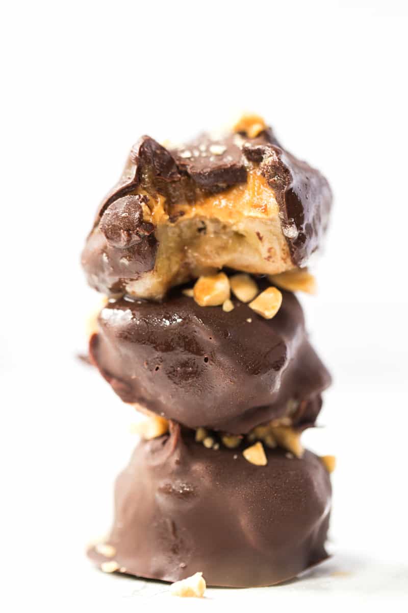 How to make SNICKERS BANANA BITES with just 5 ingredients! [vegan + gf]