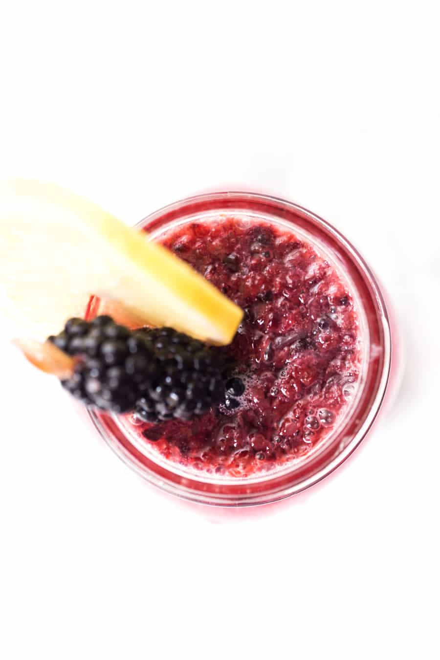 How to make SPARKLING BLACKBERRY LEMONADE with just 4 simple ingredients!