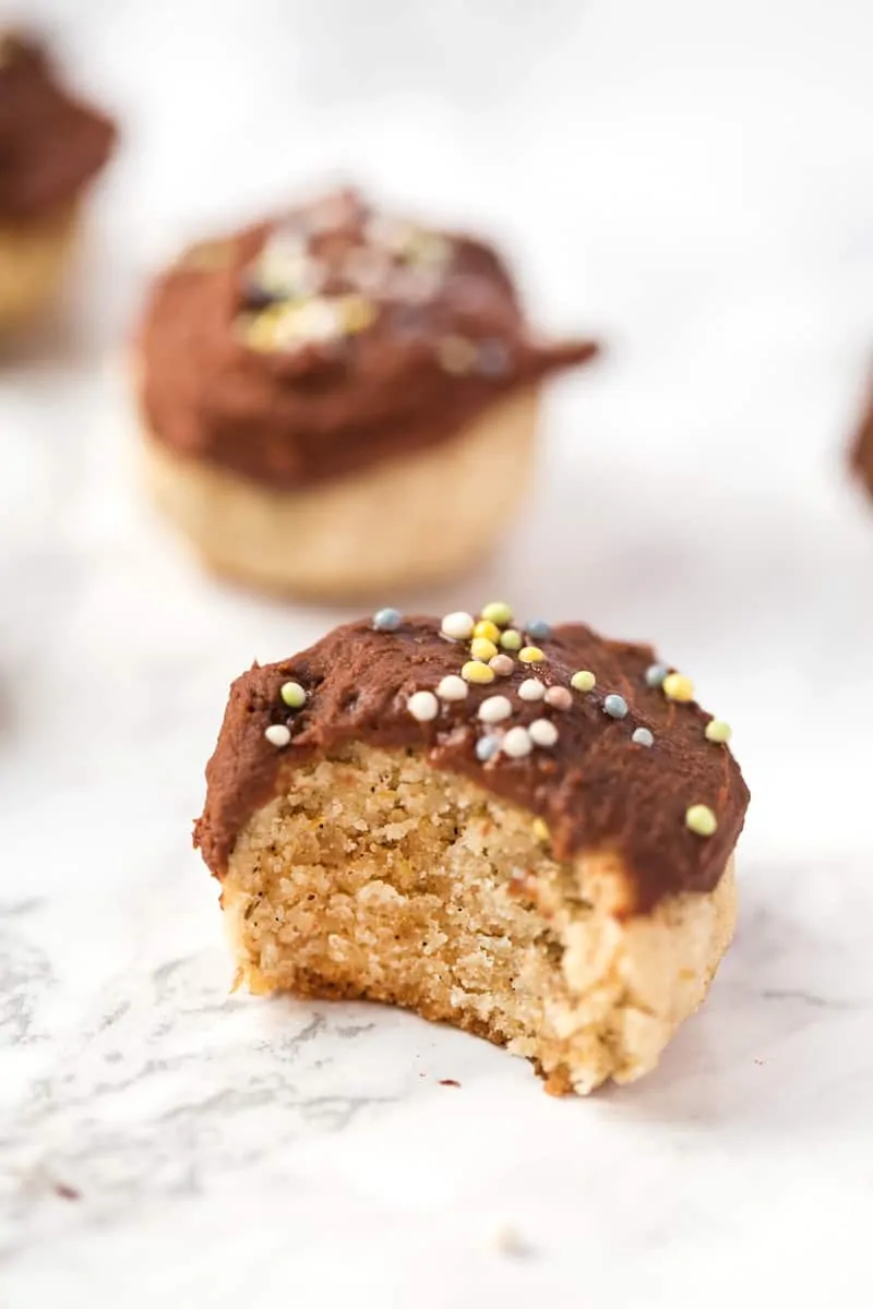 These HEALTHY Almond Flour Sugar Cookies are fluffy, chewy and topped with an incredible chocolate frosting! [VEGAN]