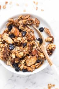 Honey Blueberry Granola with Quinoa Flakes