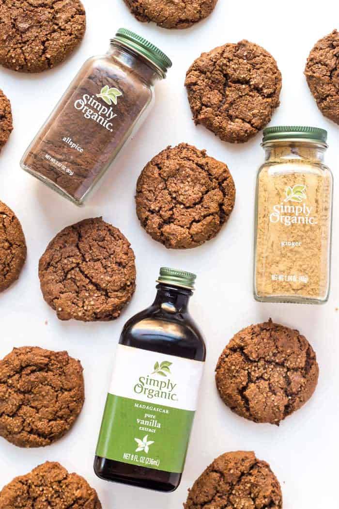 Chewy Ginger Molasses Cookies -- healthy, just one bowl and VEGAN!