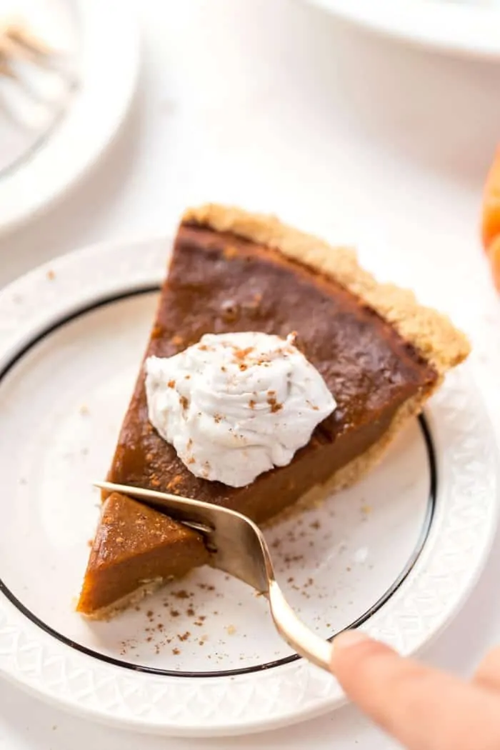 PERFECT Vegan Pumpkin Pie served in a flakey, grain-free almond flour crust! 