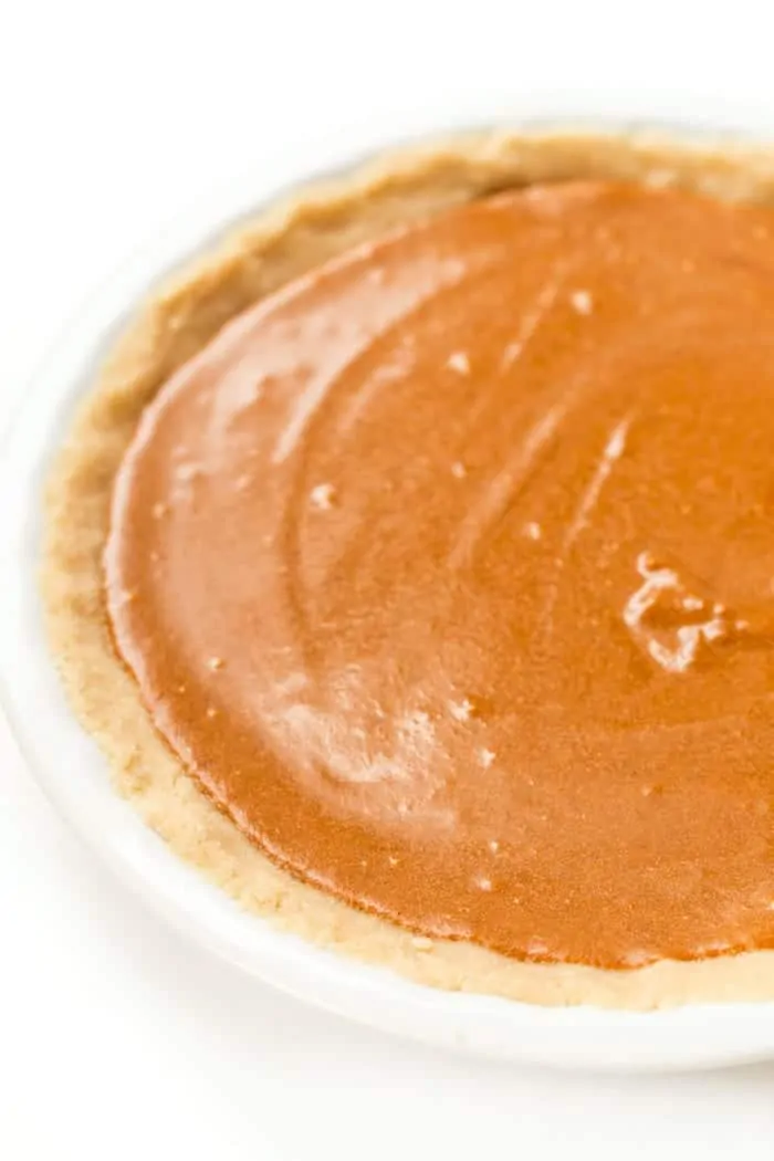 Vegan Pumpkin Pie with a grain-free almond flour crust! [gluten-free + vegan]