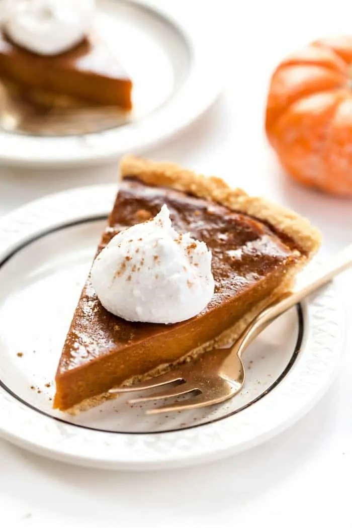 PERFECT Vegan Pumpkin Pie served in a flakey, grain-free almond flour crust! 