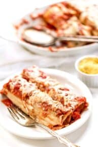 VEGAN MANICOTTI with a creamy tofu ricotta filling! And easy weeknight meal or a special plant-based addition to your holiday table!