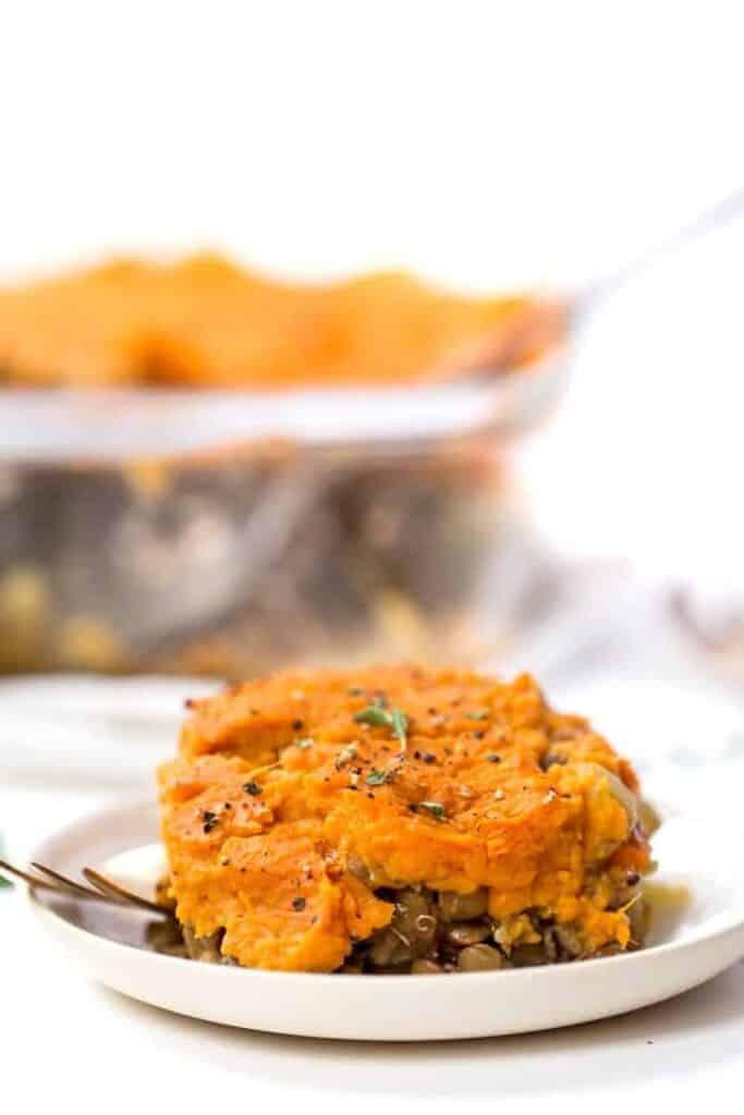 VEGAN SHEPHERD'S PIE with sweet potato, lentils & quinoa!