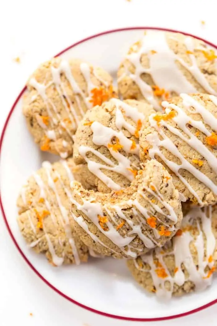 ORANGE CARDAMOM SUGAR COOKIES -- made with an almond flour base, they're healthy, easy and delicious! [VEGAN]