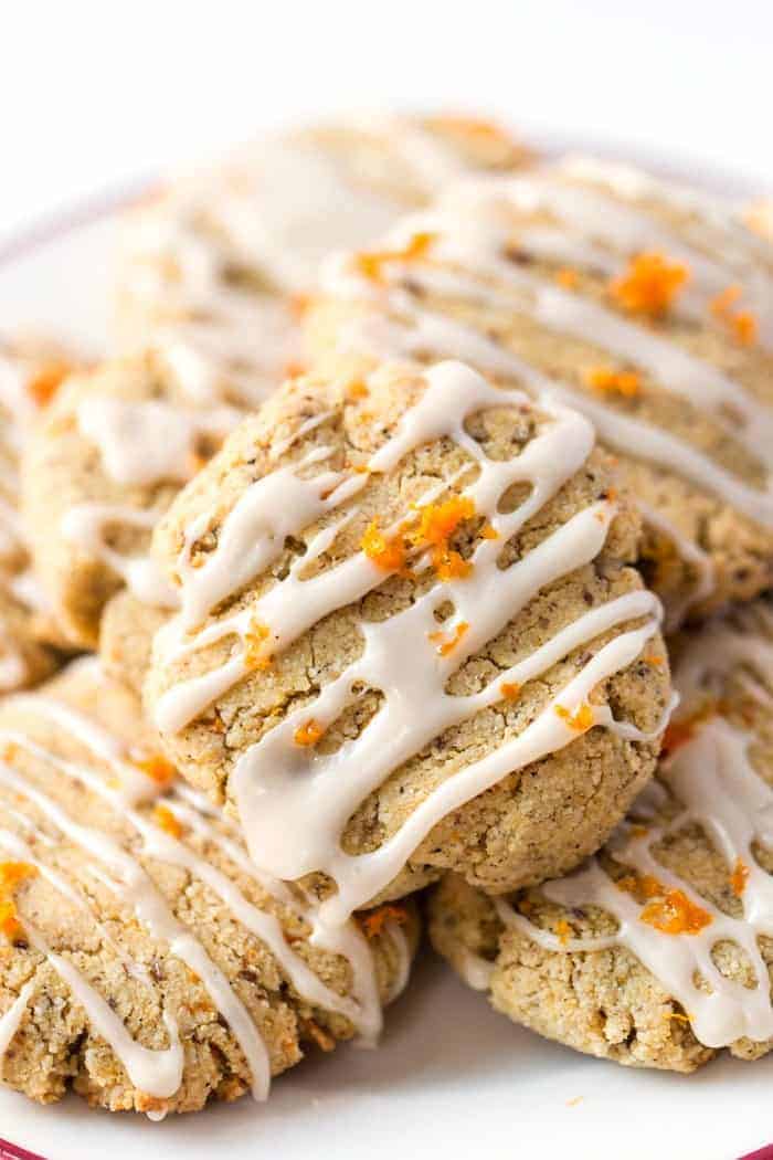 ORANGE CARDAMOM SUGAR COOKIES -- made with an almond flour base, they're healthy, easy and delicious! [VEGAN]
