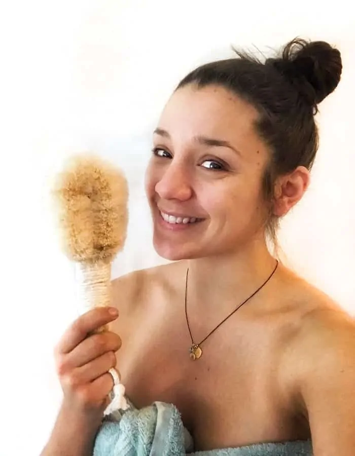 how to dry brush and benefits of dry brushing