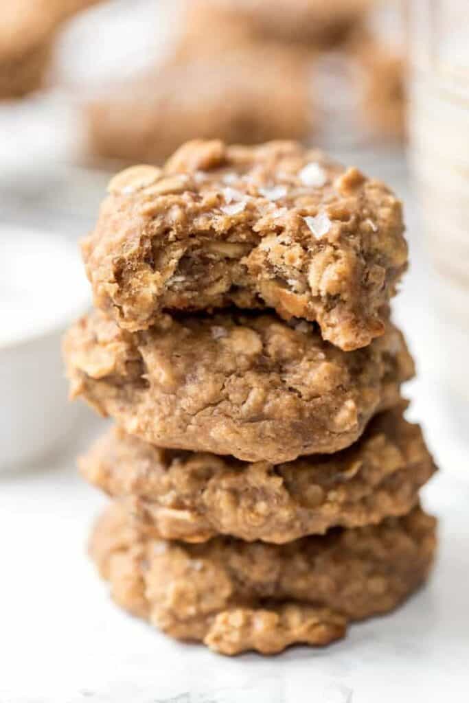 salted peanut butter breakfast cookies with banana, oats and quinoa