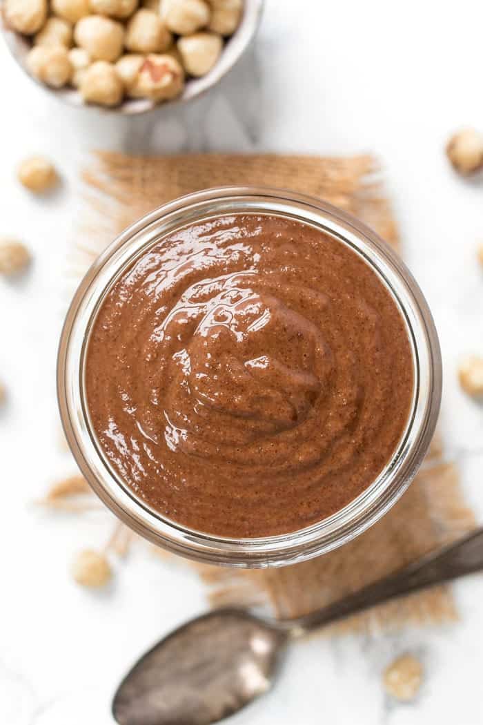 how to make vegan nutella at home with healthy ingredients