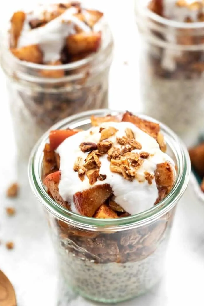 Apple Pie Breakfast Parfaits