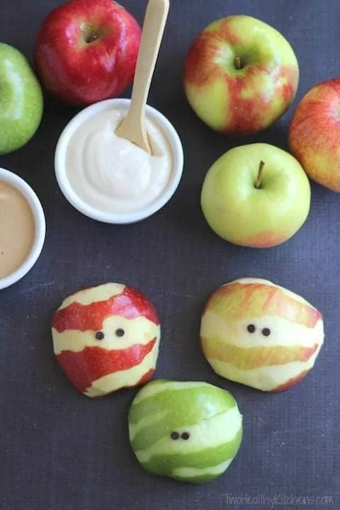 Easy Apple Mummies for Halloween