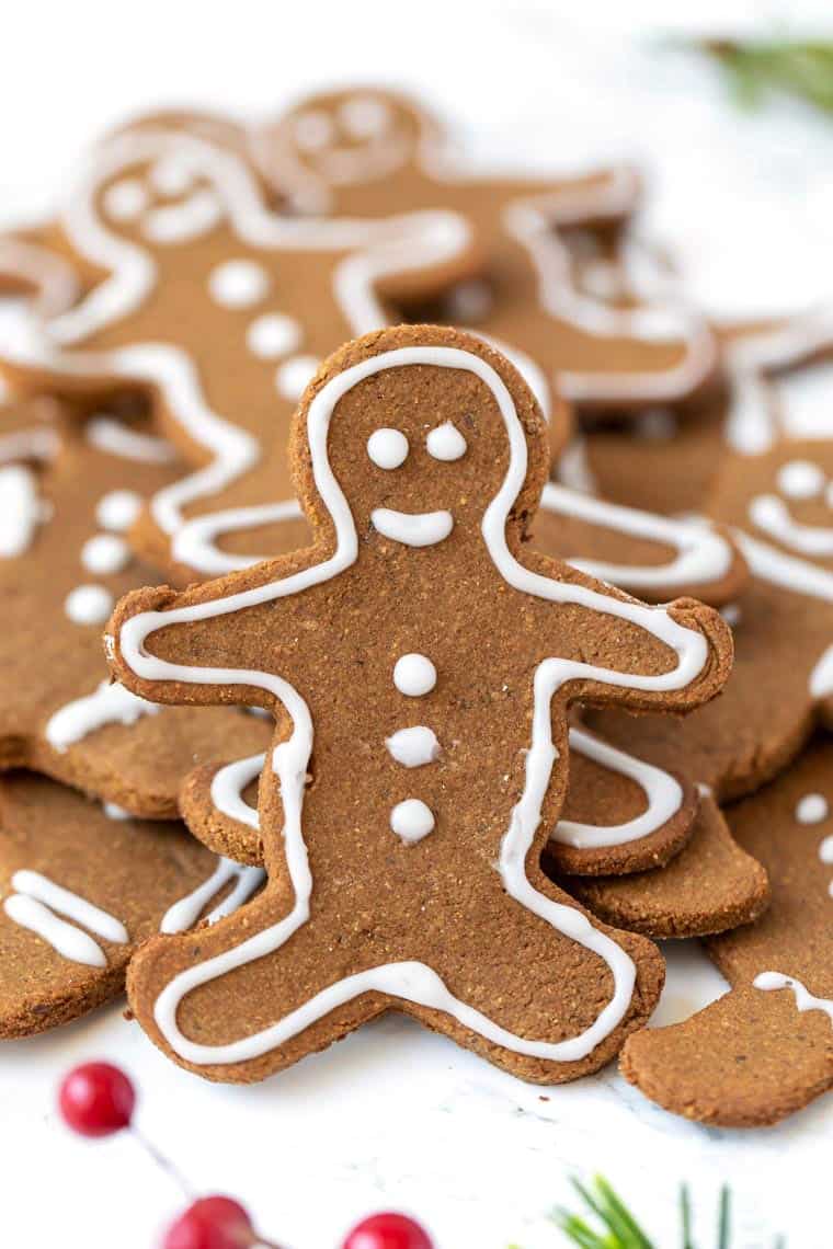 Vegan and Gluten-Free Gingerbread Cookies Recipe