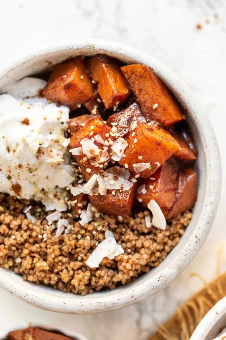 Caramelized Butternut Squash and Quinoa Breakfast Bowls