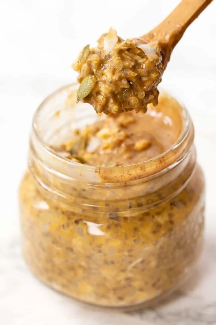 Pumpkin Pie Quinoa Overnight Oats