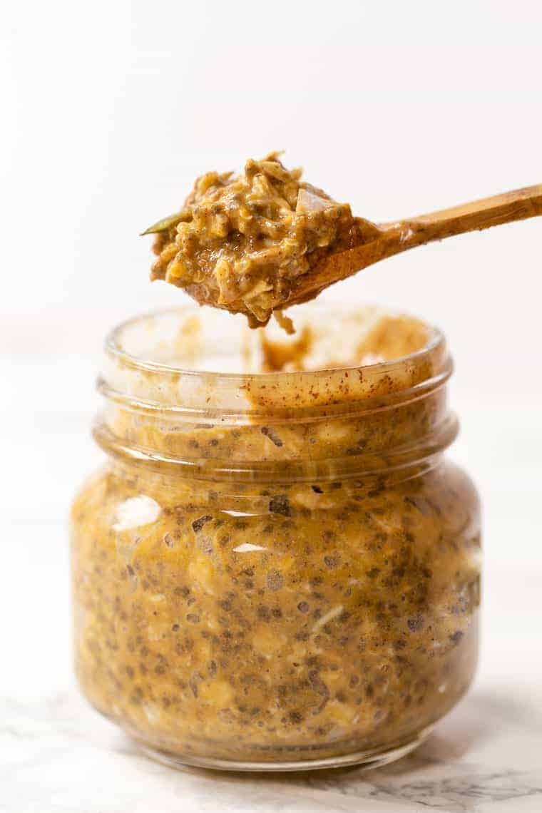 Pumpkin Pie Quinoa Overnight Oats