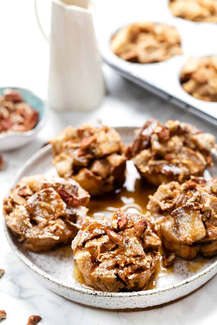 Vegan French Toast Muffins with Apples