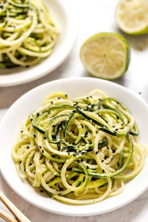 Healthy Sesame Zucchini Noodles