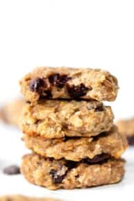 Healthy Banana Oatmeal Chocolate Chip Cookies