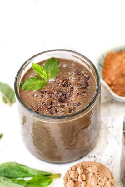 Vegan Chocolate Chip Mint Smoothie Recipe