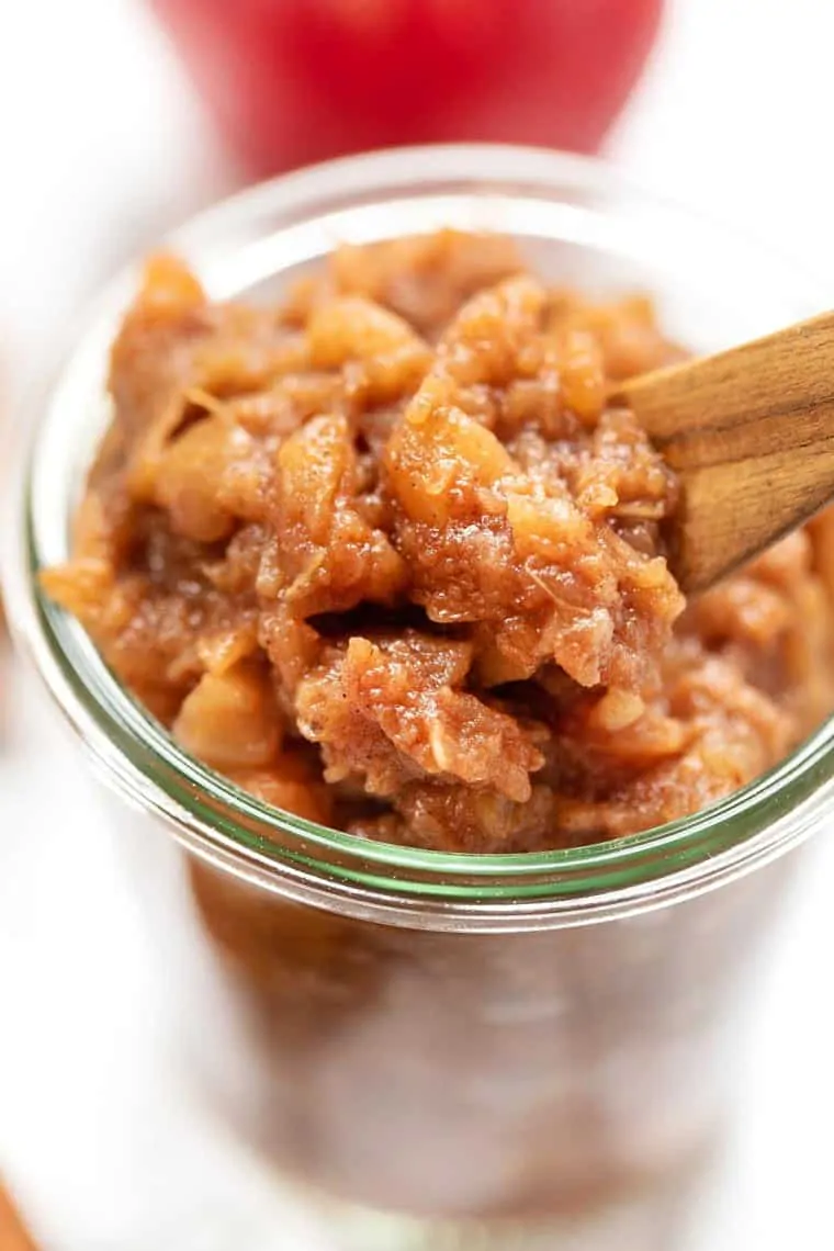 Perfect Chunky Cinnamon Applesauce