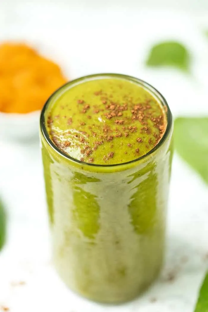 Healthy Pumpkin Pie Green Smoothie