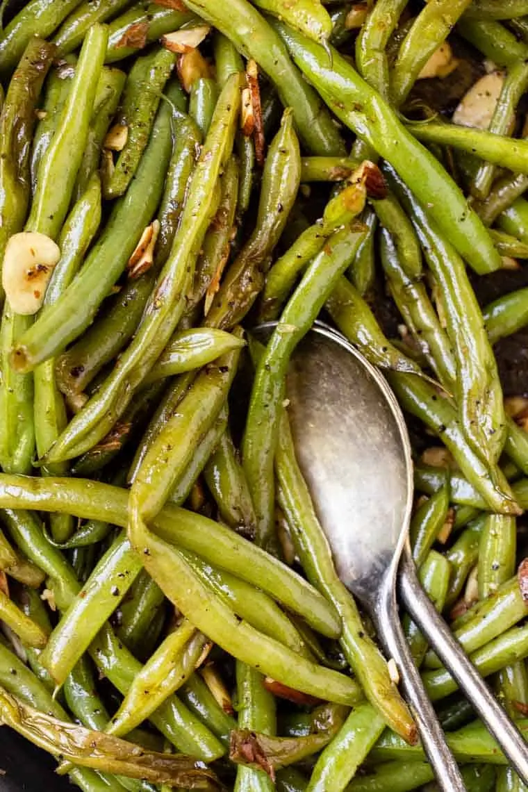 How to make Garlic Green Beans