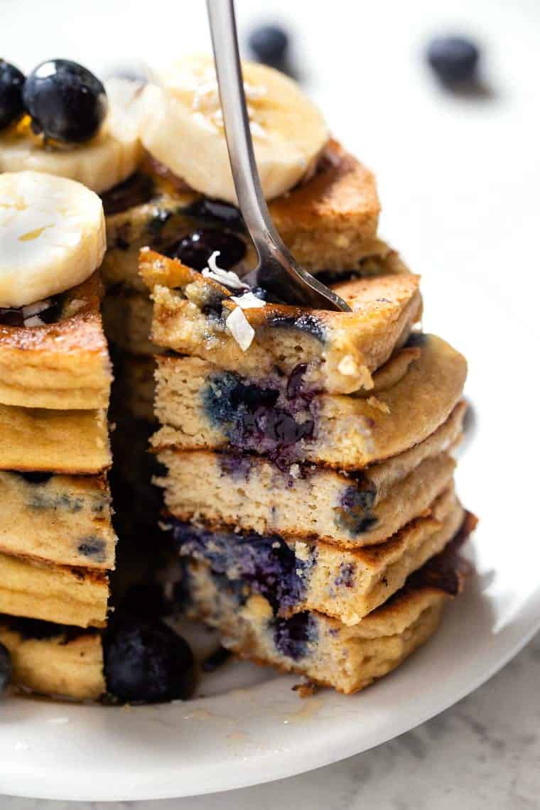 Fluffy Blueberry Pancakes with Protein