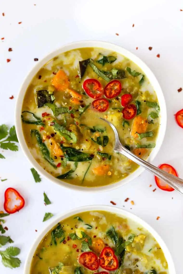 Easy Green Curry Lentil Soup Recipe