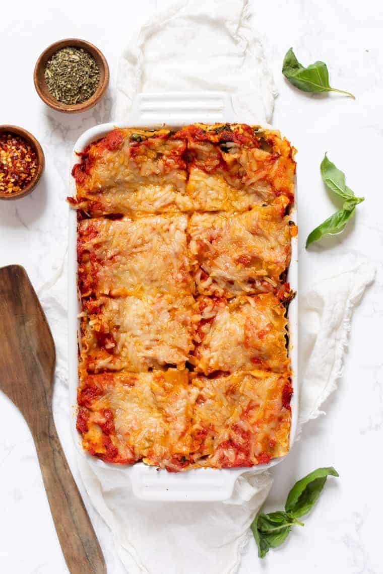 Vegan Spinach Lasagna Recipe {5 ingredients!} - Simply Quinoa