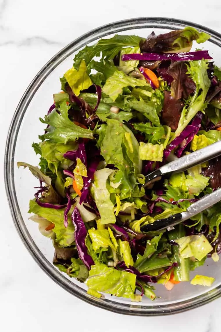 Easy Mixed Green Salad