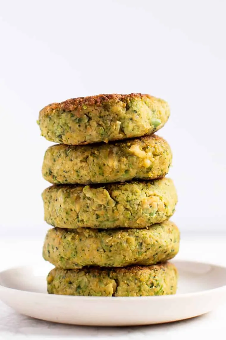 Vegan Broccoli Quinoa Burgers Recipe